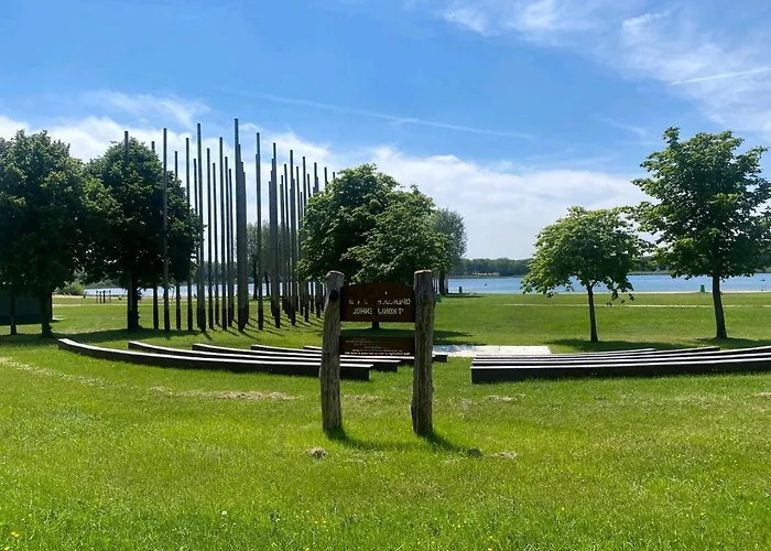 Feriehus Recreatiewoning Maas En Waal 72 *